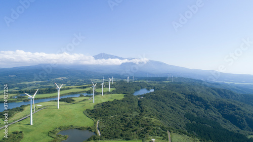 《秋田県にかほ市》にかほ高原の空撮