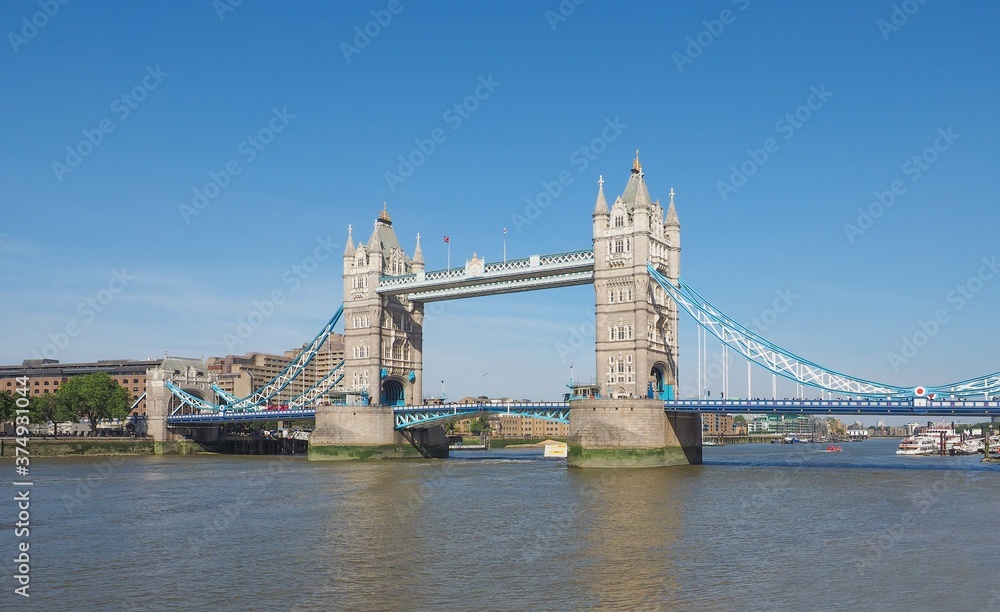 Obraz premium Tower Bridge in London