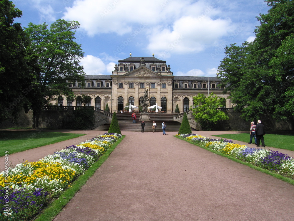 Obraz premium Fulda Schlossgarten bzw. Schlosspark Orangerie Stadtschloss