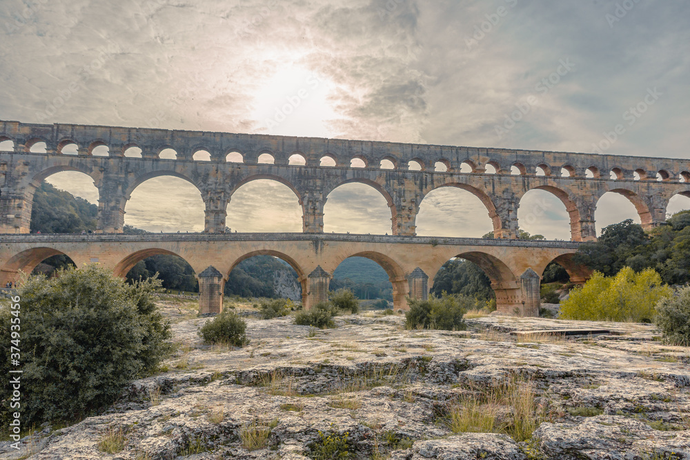 Fototapeta premium Pont du Gard, the ancient roman bridge in Provence, France.