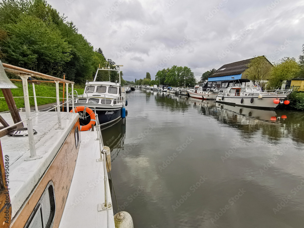 Naklejka premium Port of Seneffe - Wallonië