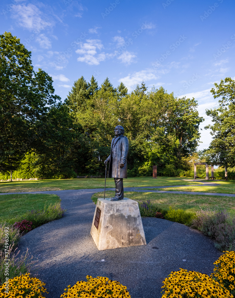 Founding figure statue Fort Langley
