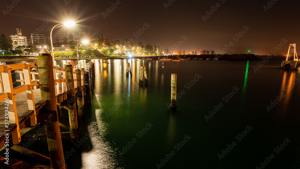 Wollongong harbour by night