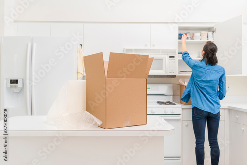 Packing and Moving to a New Home