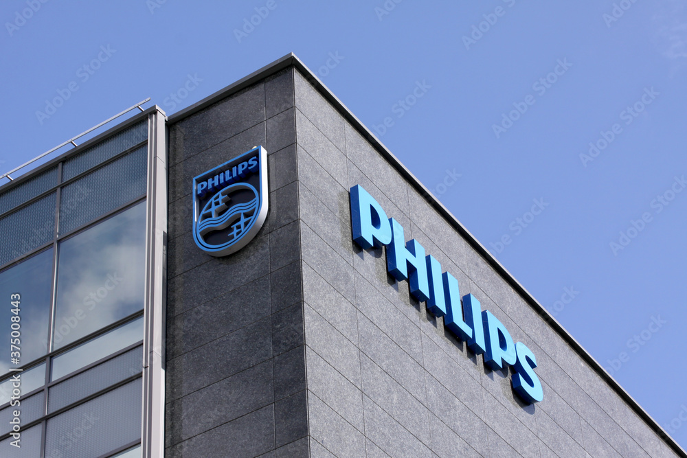 Philips company logo sign. Philips is a Dutch technology company  headquartered in Amsterdam with focused in the areas of electronics, health  care and lighting. Copenhagen, Denmark, August 22, 2017. Stock Photo |  Adobe Stock