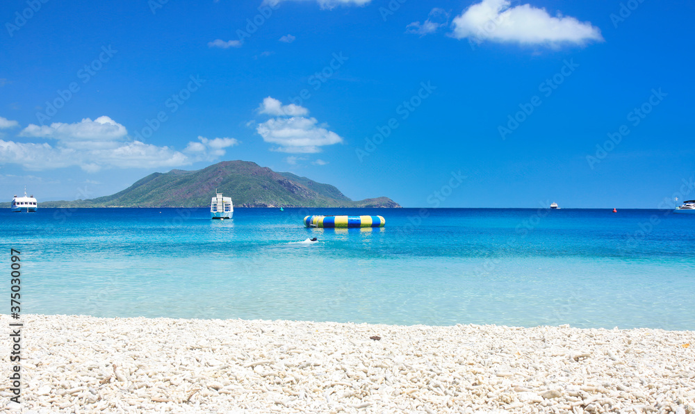 Fototapeta premium Fitzory Island tropical