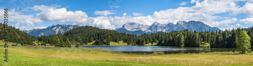 Geroldsee mit Soierngruppe und Karwendel