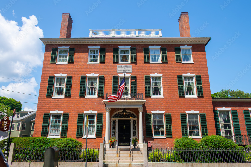 John Bertram House with Federal style at 29 Washington Square in Historic city center of Salem, Massachusetts MA, USA. John Bertram House with Federal style at 29 Washington Square in Historic city center of Salem, Massachusetts MA, USA.