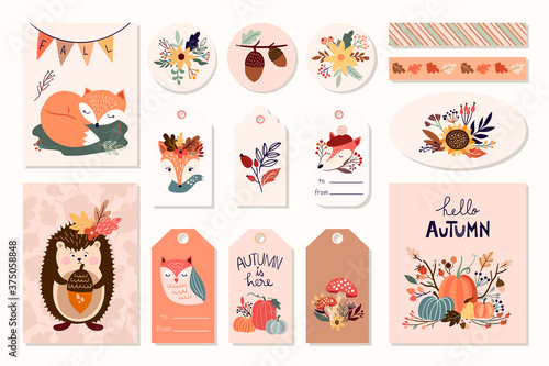 Autumn labels/badges/magnets/greeting cards with cute elements, hand drawn design