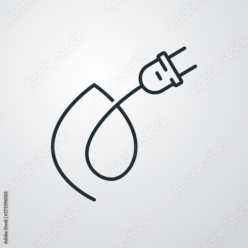 Concepto energía eléctrica limpia y renovable. Logotipo lineal enchufe eléctrico con cable con hoja de planta como nudo en fondo gris