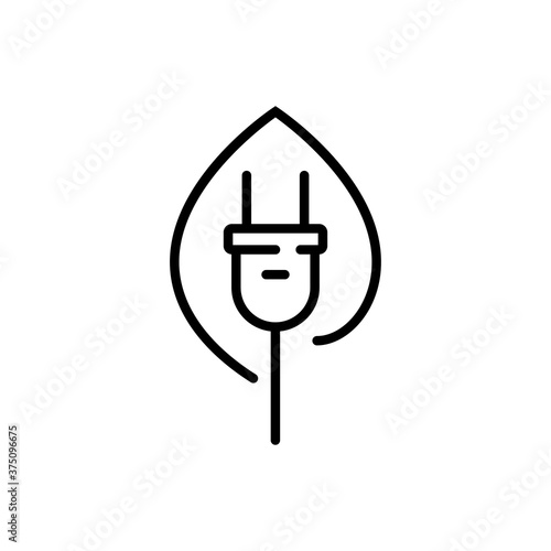 Concepto energía eléctrica limpia y renovable. Logotipo lineal enchufe eléctrico con cable dentro de hoja de planta en color negro