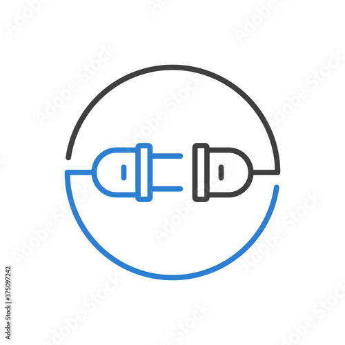 Concepto energía eléctrica. Logotipo lineal enchufe eléctrico con cable y conector en círculo en azul y gris