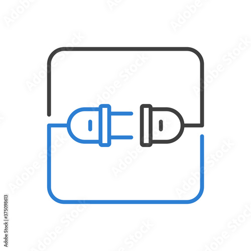 Concepto energía eléctrica. Logotipo lineal enchufe eléctrico con cable y conector en cuadrado en azul y gris
