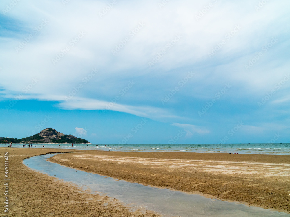 Beautiful Suanson Beach Travel and  blue sky