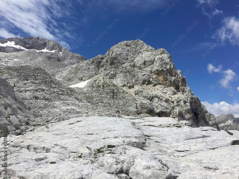Obraz premium a rock for climbing on it
