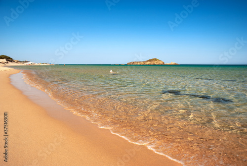 Sardegna, spiaggia e isola di Su Judeu, Italia