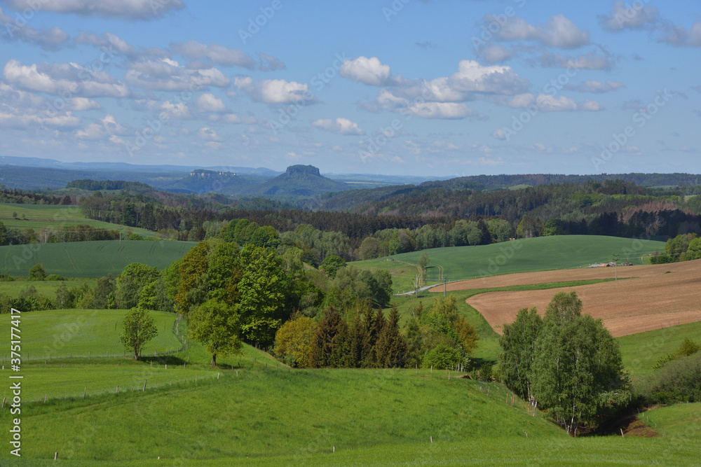 Frühjahr in der Sächsischen Schweiz Frühjahr in der Sächsischen Schweiz