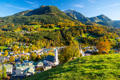 Obraz na płótnie beautiful view on Berchtesgaden in fall in bavarian Alps in Germany w salonie