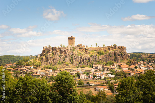 Forteresse de Polignac, Panorama avec tour du château © VincentBesse 