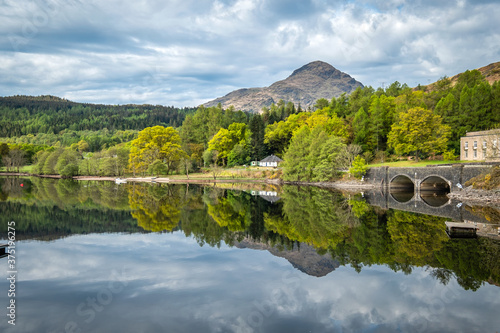 Photos Reflections of Loch Lomond, Scotland