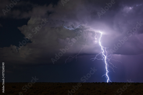 Fototapeta Naklejka Na Ścianę i Meble -  thunderstorm cloud and lightning