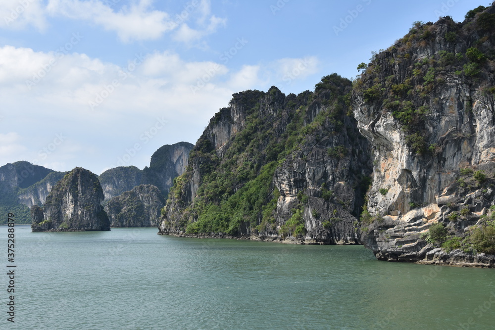 Large Karsts, Frame Right Dominant, Lan Ha Bay, Vietnam Large Karsts, Frame Right Dominant, Lan Ha Bay, Vietnam