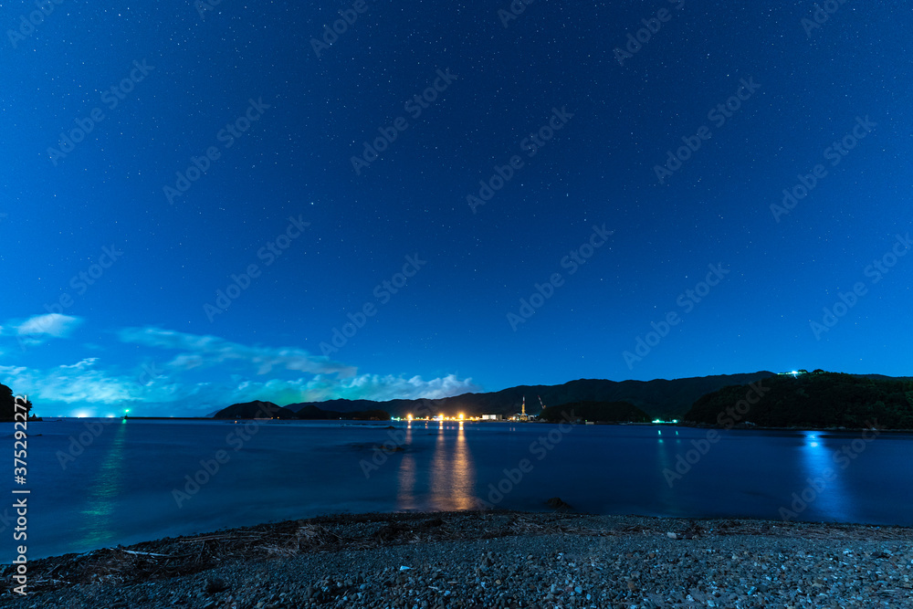 Naklejka premium 宿毛の海