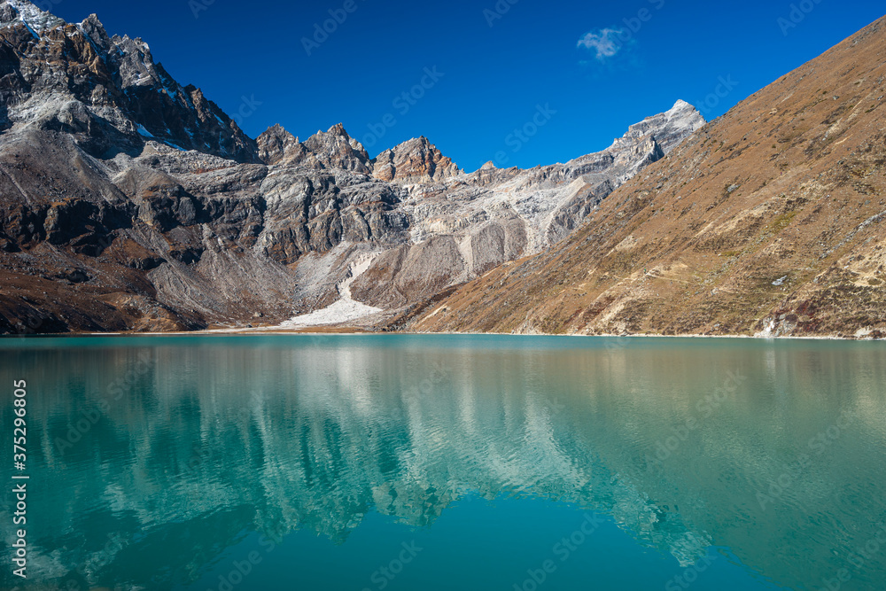 Gokyo lake in Everest base camp trekking route, Himalaya mountains range in Nepal