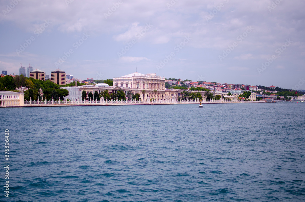 Fototapeta premium harbor in besiktas