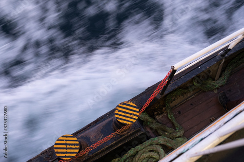 Sailing ferry bubbles