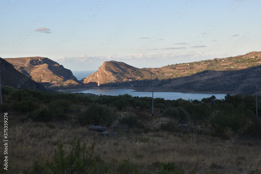 Diga Rosamarina sul Fiume San Leonardo. Comune di Caccamo, Palermo. Sicilia