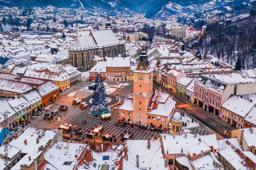 Obraz na płótnie Brasov, Romania. Aerial view of the old town square during Christmas. w salonie