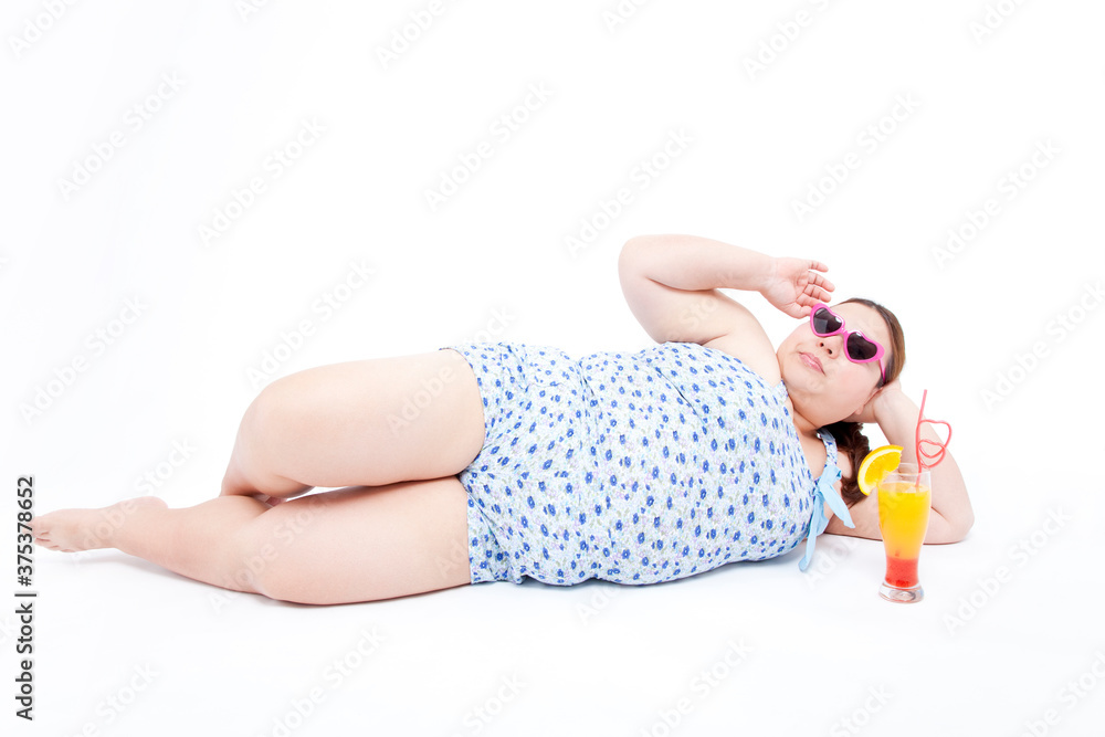 水着姿のメタボ女性 水着姿のメタボ女性