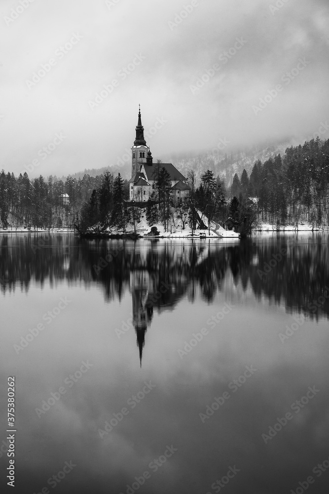 Fototapeta premium Bled in winter