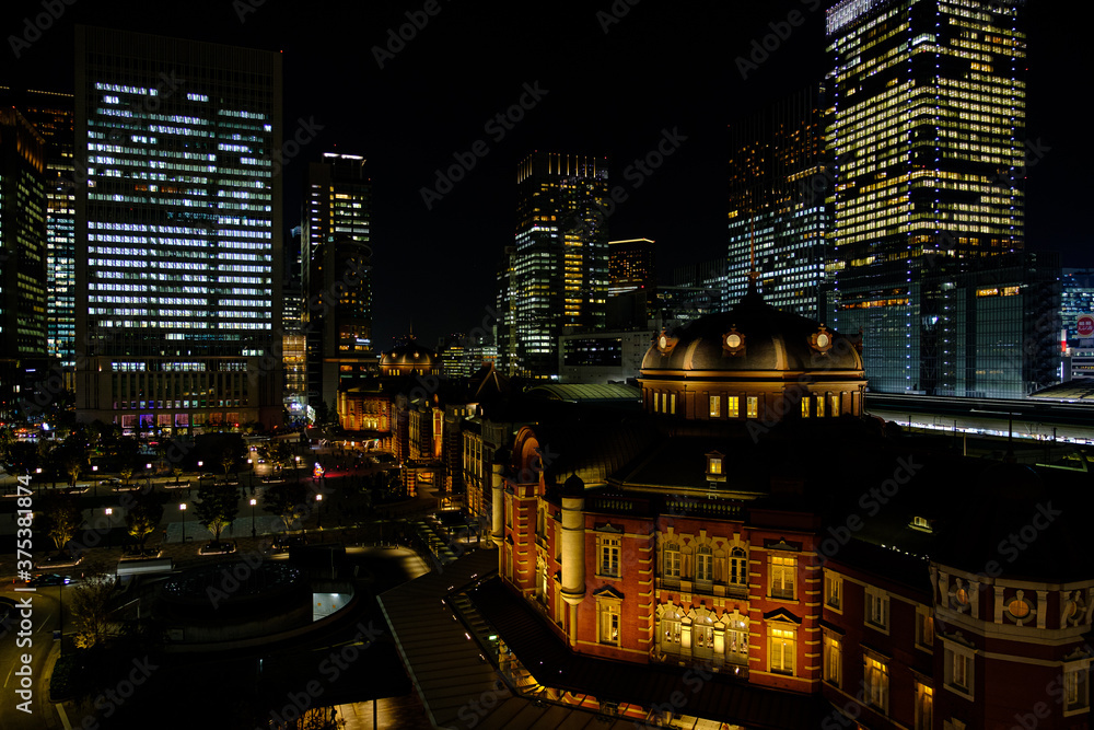東京駅　夜景　Tokyo station night view