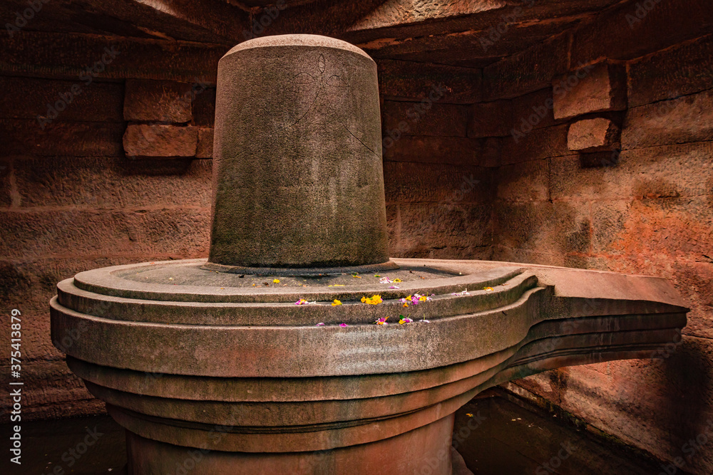 big shivlinga hampi single antique stone art close up shot from flat angle big shivlinga hampi single antique stone art close up shot from flat angle
