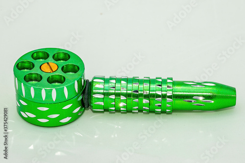 green smoke hand pipe