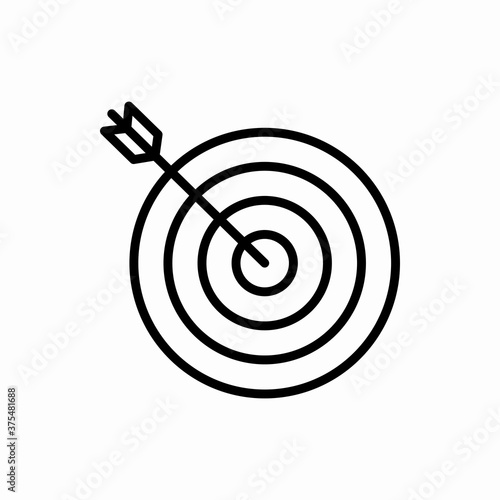 Outline target icon.Target vector illustration. Symbol for web and mobile