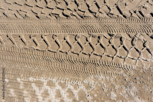 The trace of a tyre in the sand