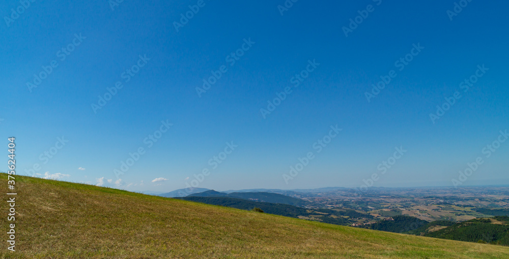 Vista da monte Murano nelle Marche
