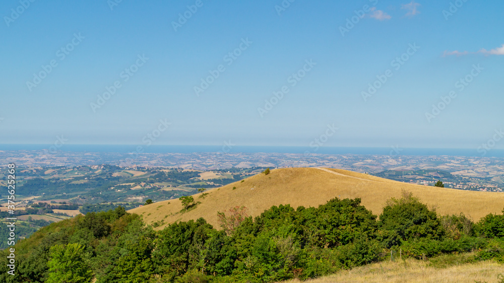 Vista da monte Murano nelle Marche