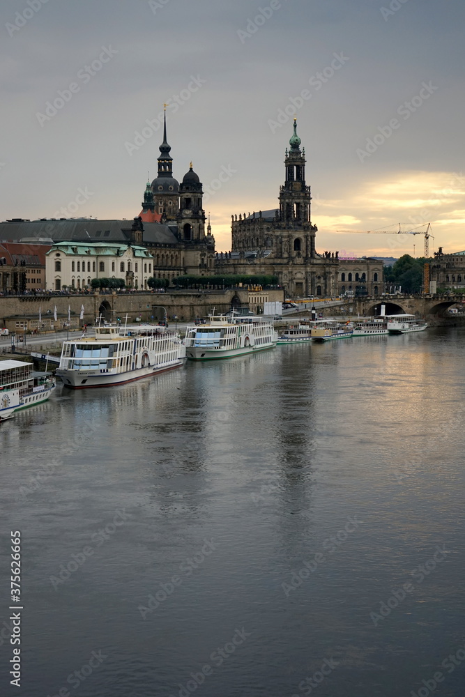 Blick auf die Altstadt in Dresden
