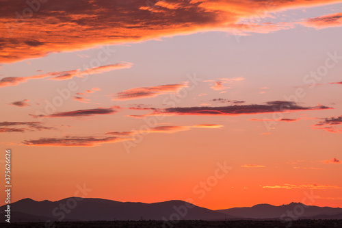krajobraz zachód słońca niebo chmury góry lato