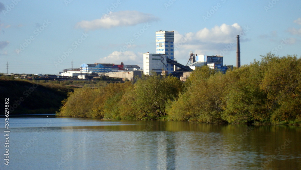 Obraz premium city in summer in Russia on the river