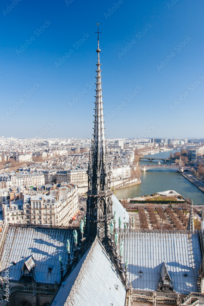 Fototapeta premium Notre Dame Views in France