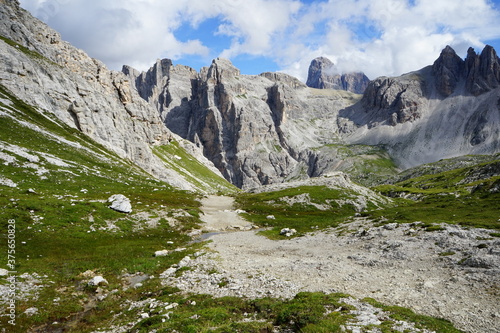 Mountain hiking road in Parco Nazionale Tre Cime di Lavaredo, Dolomites, Unesco, Sudtirol, Trentino Alto Adige, Italy