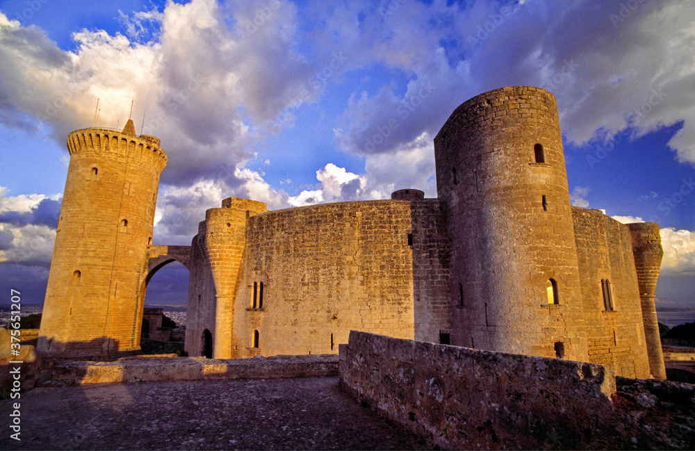 SPAIN (Palma de Mallorca) Castillo de Bellver(s.XIV)