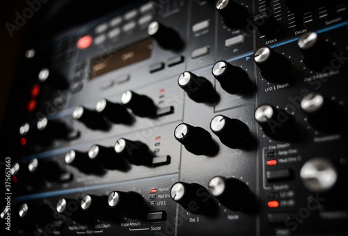 Black Synthesizer