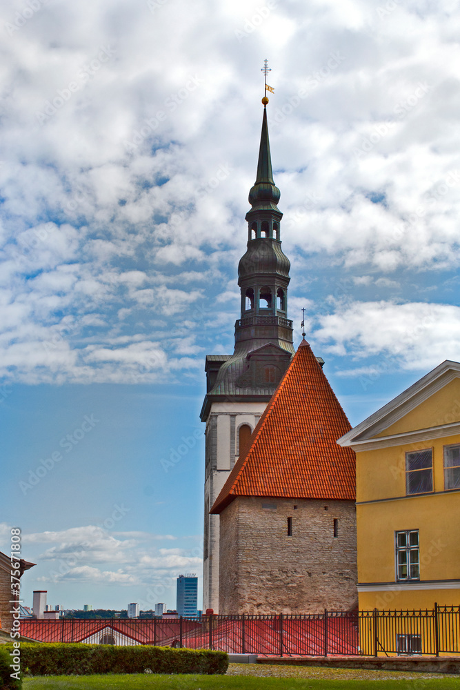 Fototapeta premium church of st nicholas in tallinn