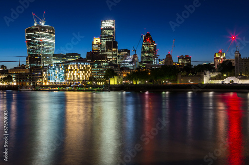 panorama of london at night over the river thames © Wieslaw